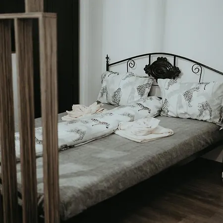 Daire Urbino Casa Kaloşvar